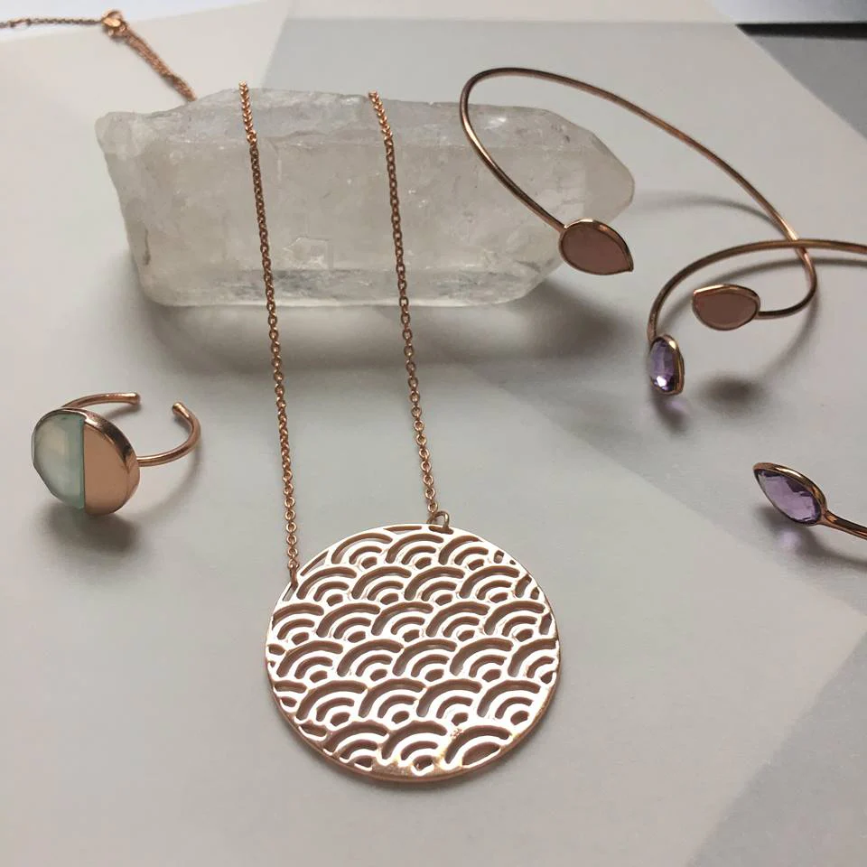 Elegant Geometric Rose Gold-Tone Pendant Necklace