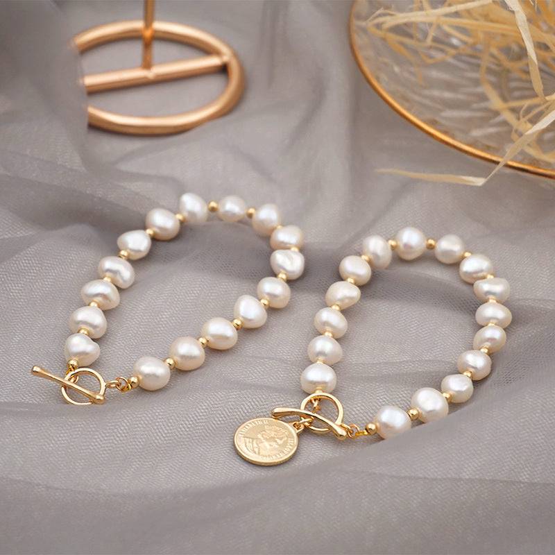 Elegant Faux Pearl Bracelet