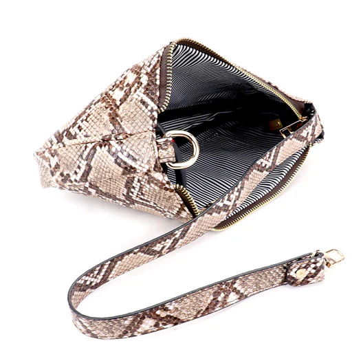 Stylish Python-Patterned Shoulder Bag